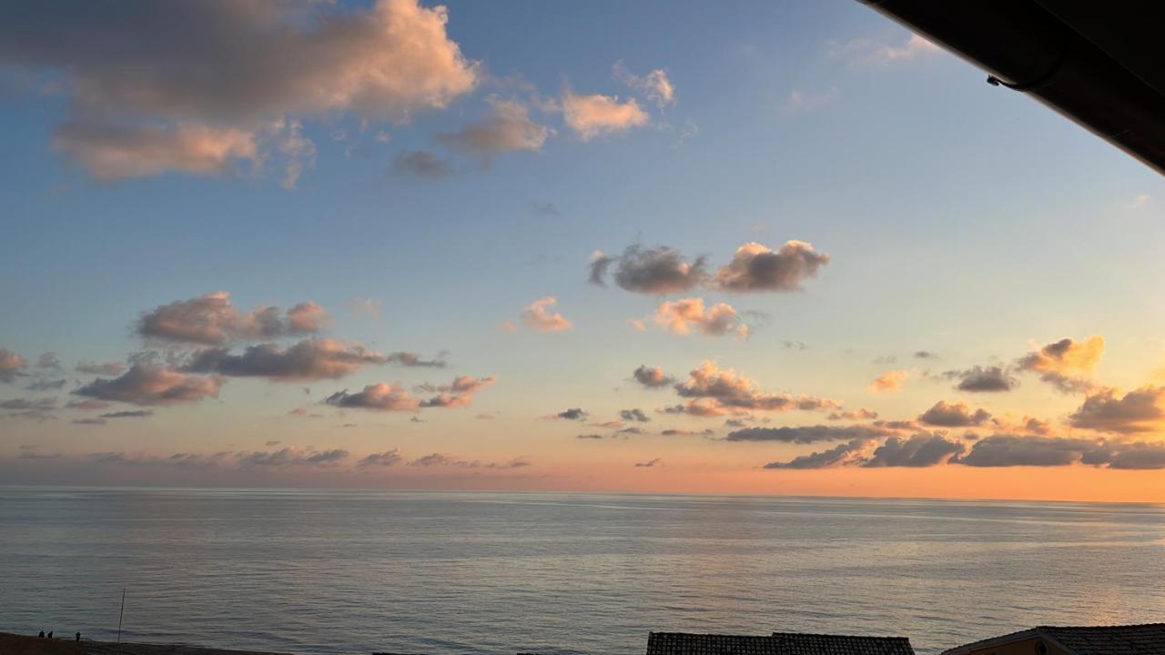 Costal Apartment Glyfada  Luaran gambar